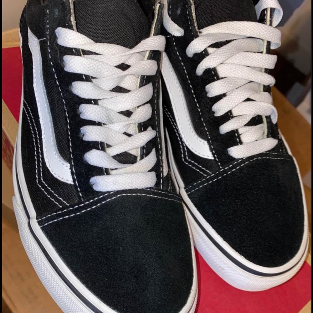 BLACK OLD SCHOOL VANS - Picture 3 of 4